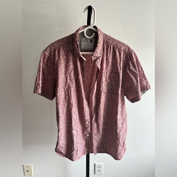 Men's Pink Patterned Shirt size large - Picture 1 of 4